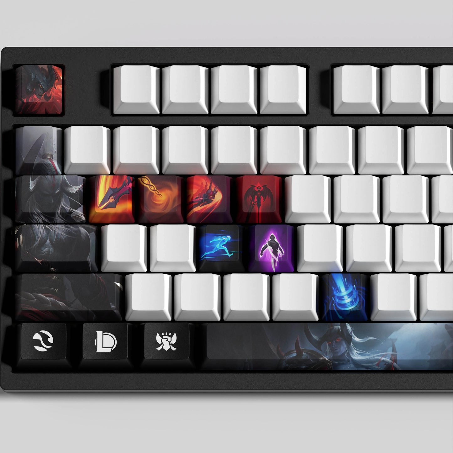 SPECIAL EDITION League of Legends Aatrox Keycaps – 30 Key